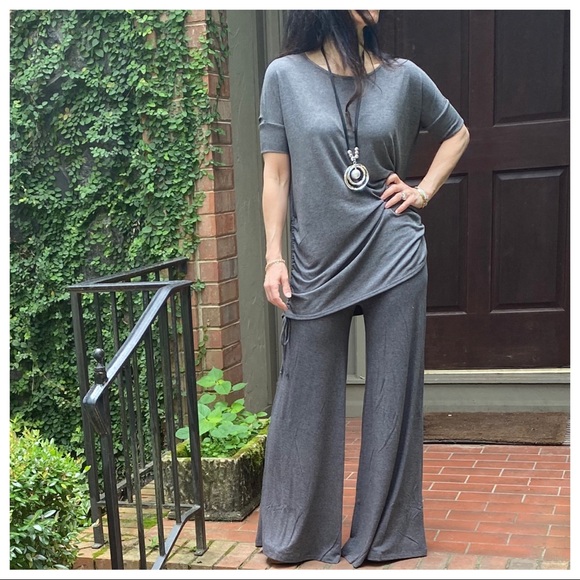 ✨RESTOCKED✨CHARCOAL GREY FABULOUS WIDE LEG PANTS - Picture 7 of 8